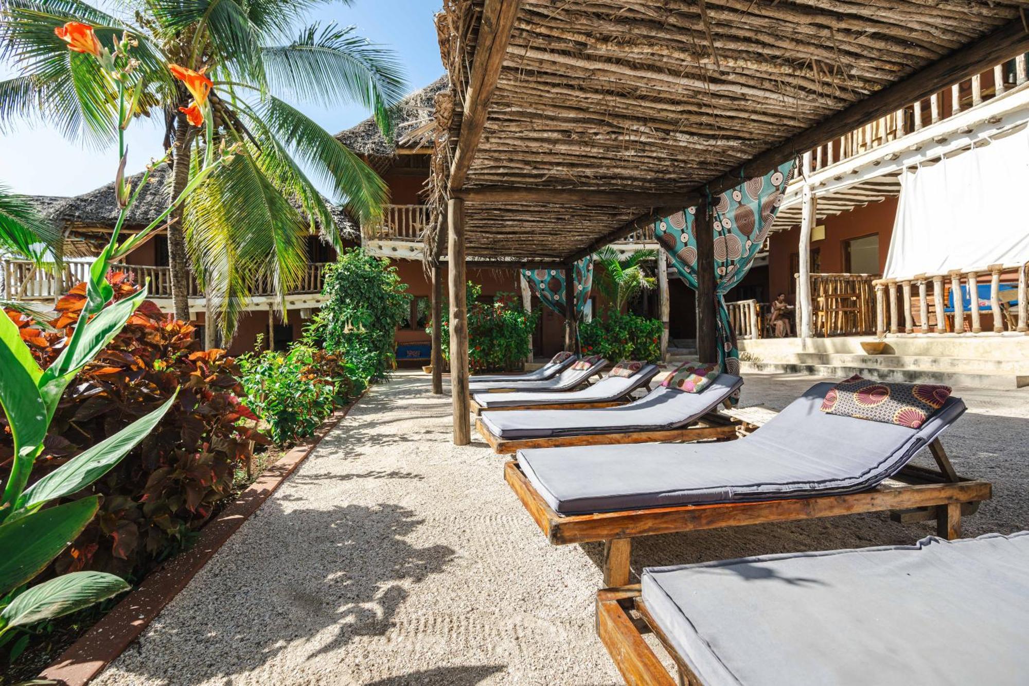 Shanuo Beach Bungalows Michamvi Buitenkant foto